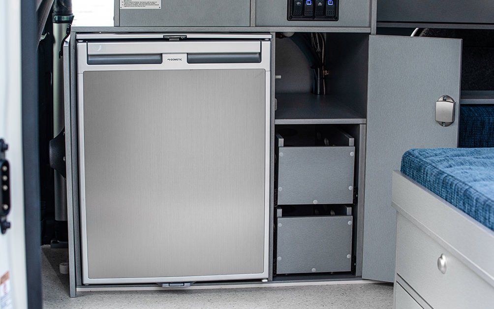 Toyota HiAce H30 6 Gen Campervan Fridge
